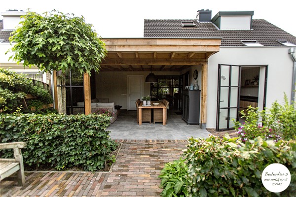 Huis en tuin worden één